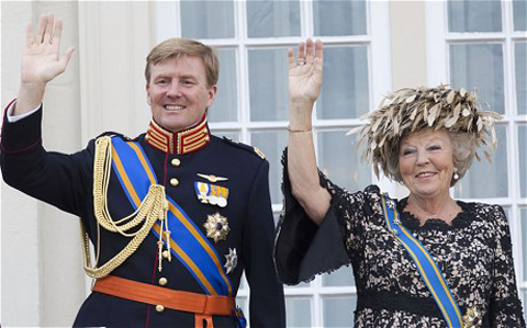 Pays-Bas La reine Beatrix cède le trône à son fils